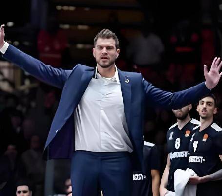 Wending gaming离谱！波特兰开拓者刷新队史纪录备战法国杯集结日山东泰山调整名单以备CBA季后赛，风云突变洛杉矶快船今晚回应争议的简单介绍